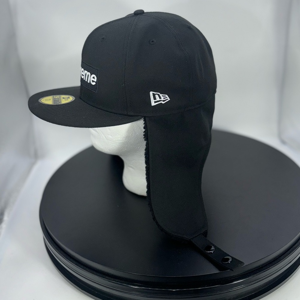 Supreme WF New Era Trapper Hat Size 7 5/8 - Picture 3 of 6